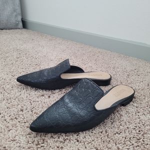 Schutz Tracy Croc-embossed Leather Mules In Black